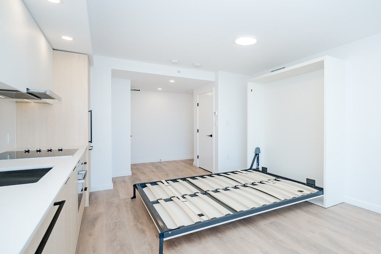 13738 Central Avenue - Photo 7 of 30