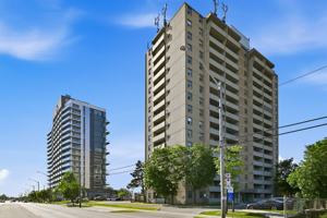 featured image of 2772 Barton St E