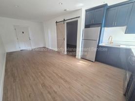 425 E Wellington Ave #1108 - Photo 1 of 1