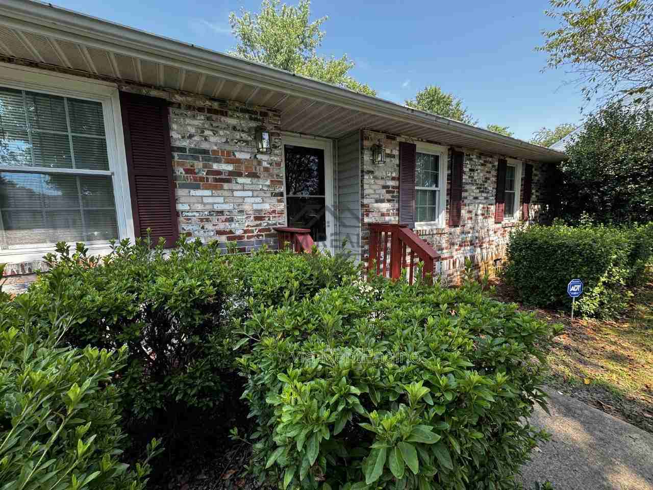 5088 Blarney St - Photo 6 of 29