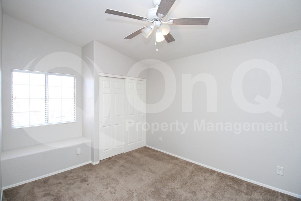 14666 N 90th Ln - Photo 3 of 30
