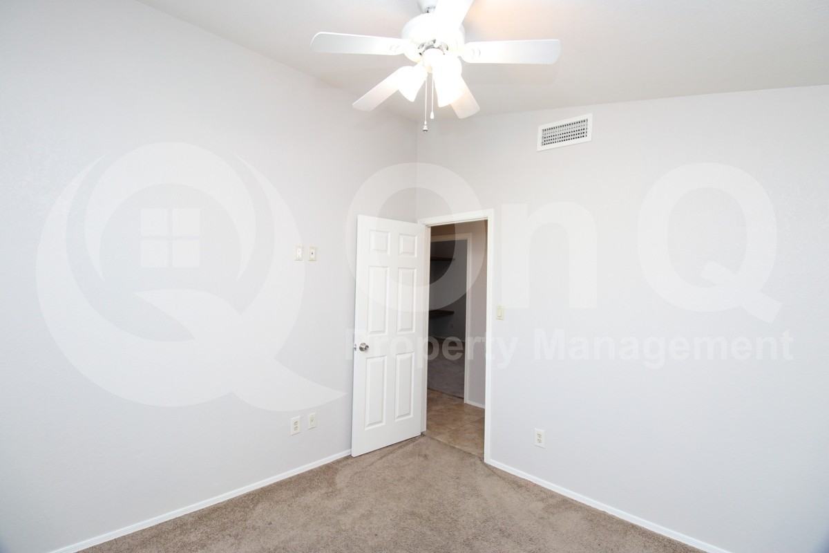 14666 N 90th Ln - Photo 6 of 30