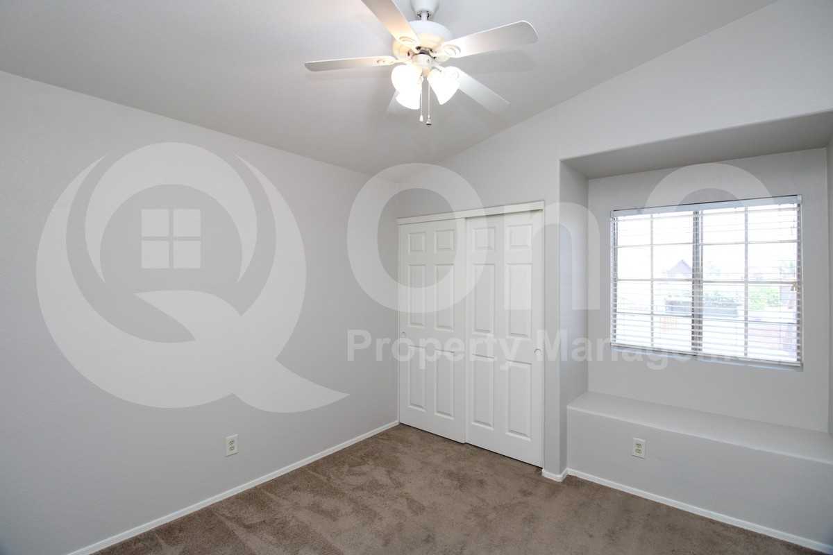 14666 N 90th Ln - Photo 7 of 30