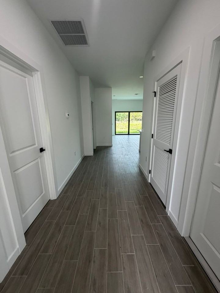 2214 Leda Ave S - Photo 3 of 20