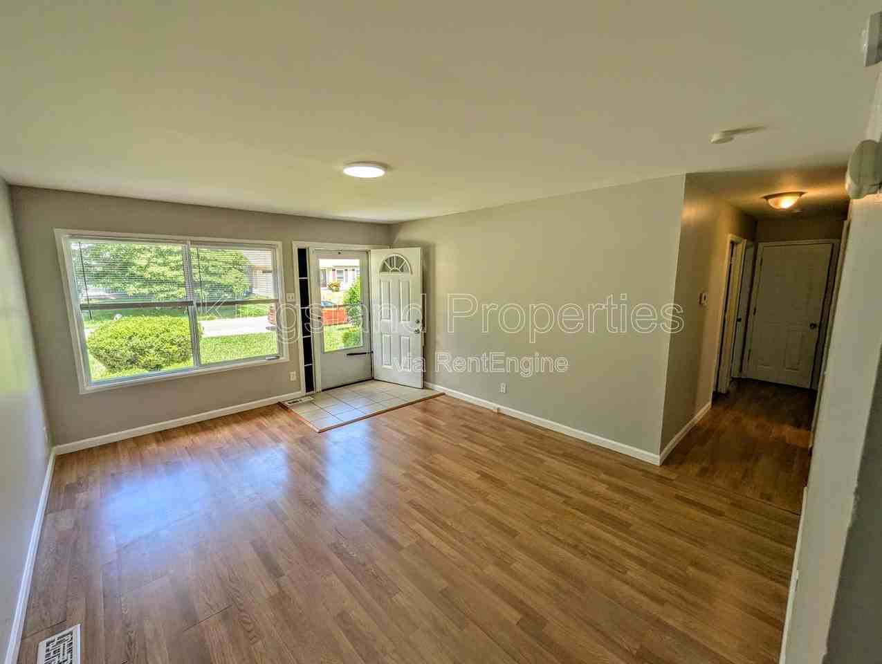 12336 Santa Maria Dr - Photo 2 of 24