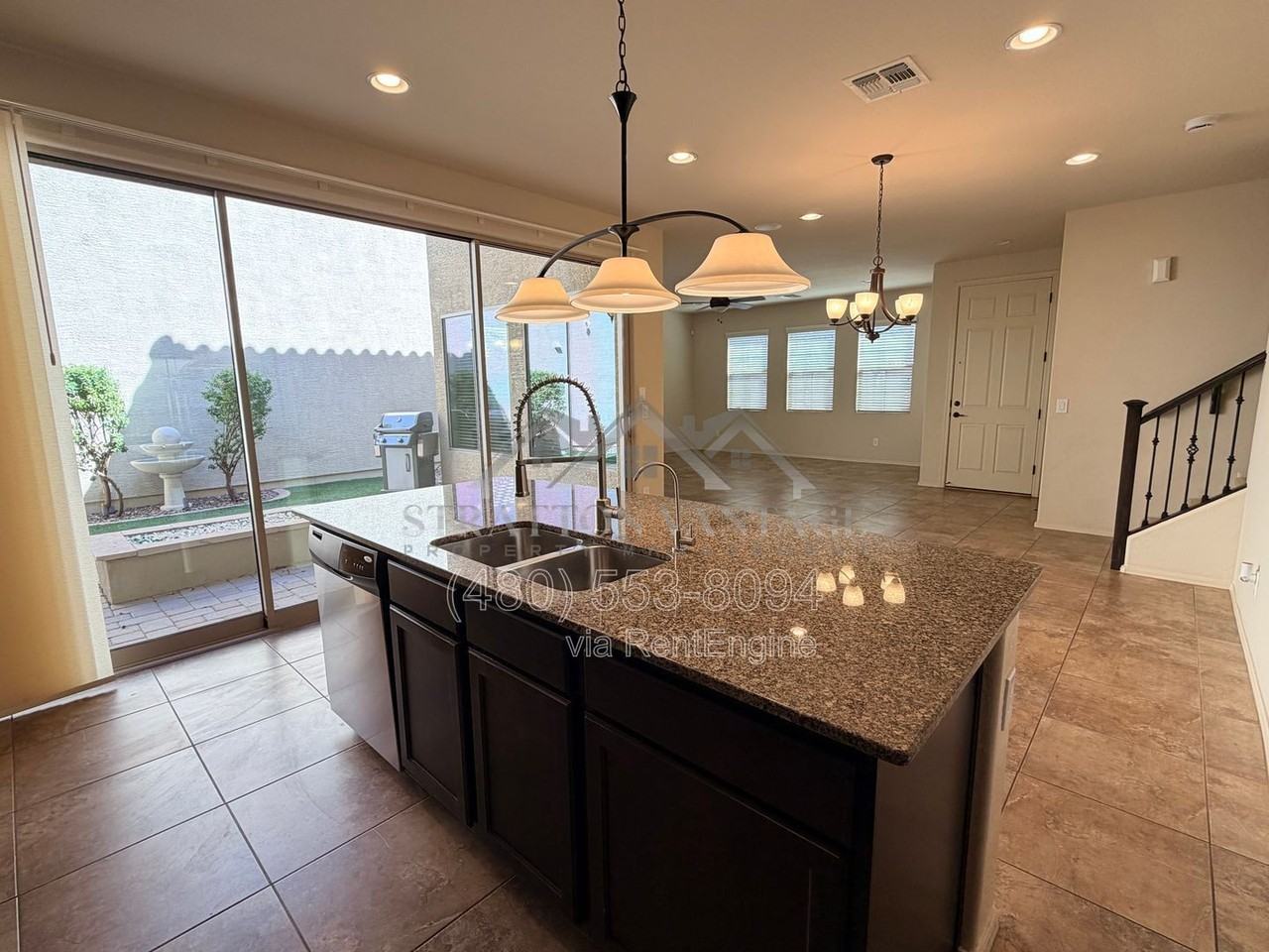 4467 E Remington Dr - Photo 5 of 34