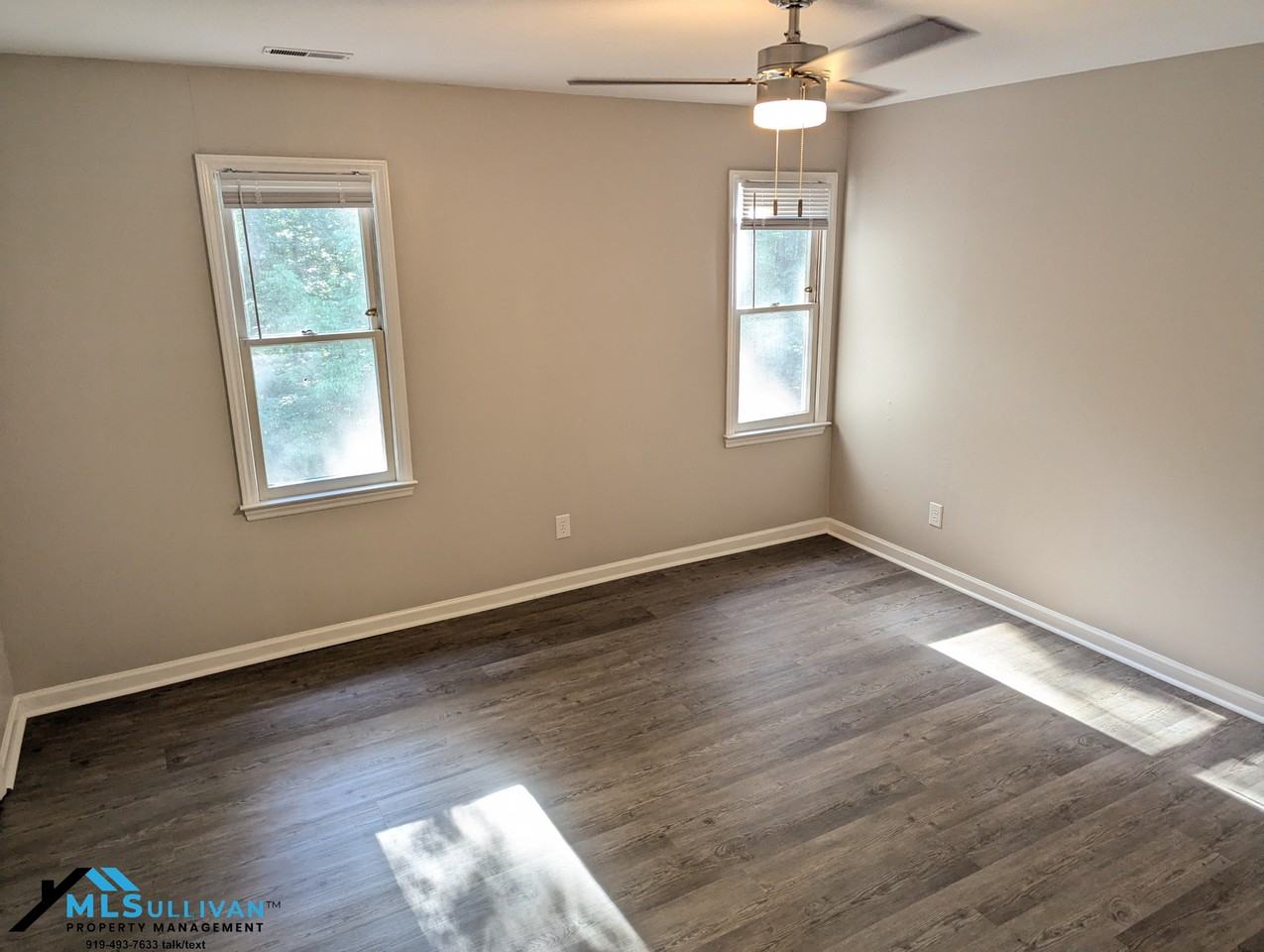4424 American Dr - Photo 6 of 19