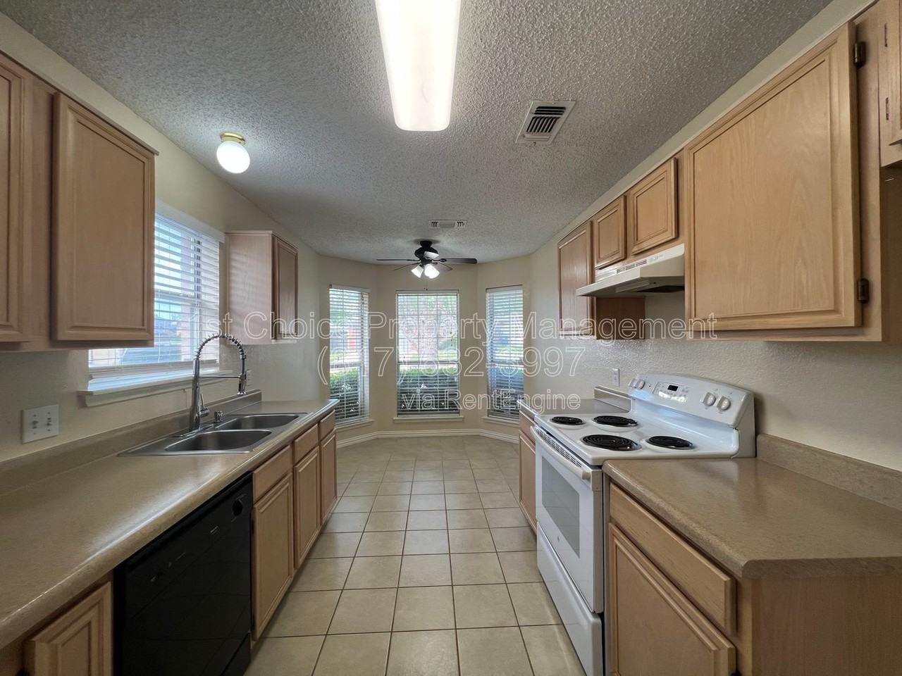 2213 Rolling Creek Run - Photo 4 of 18