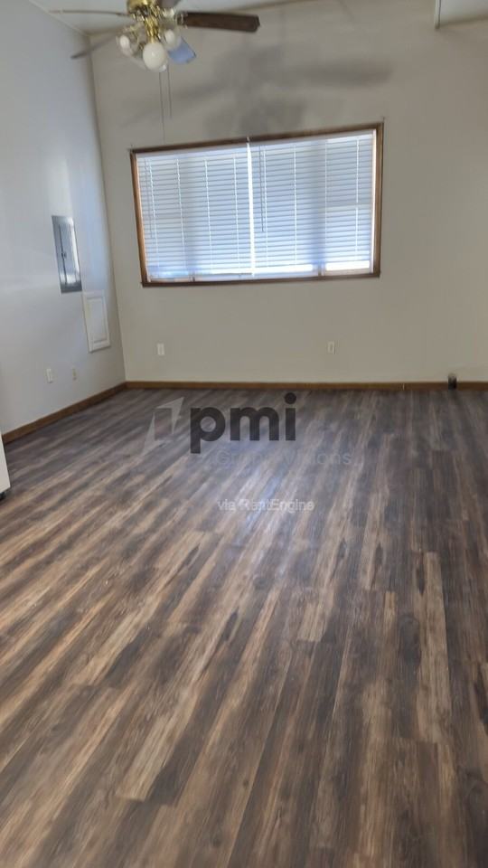 16 W Buchanan Ave #4 - Photo 2 of 18