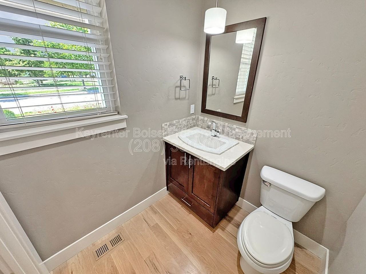 2784 S Trailwood Way - Photo 4 of 25