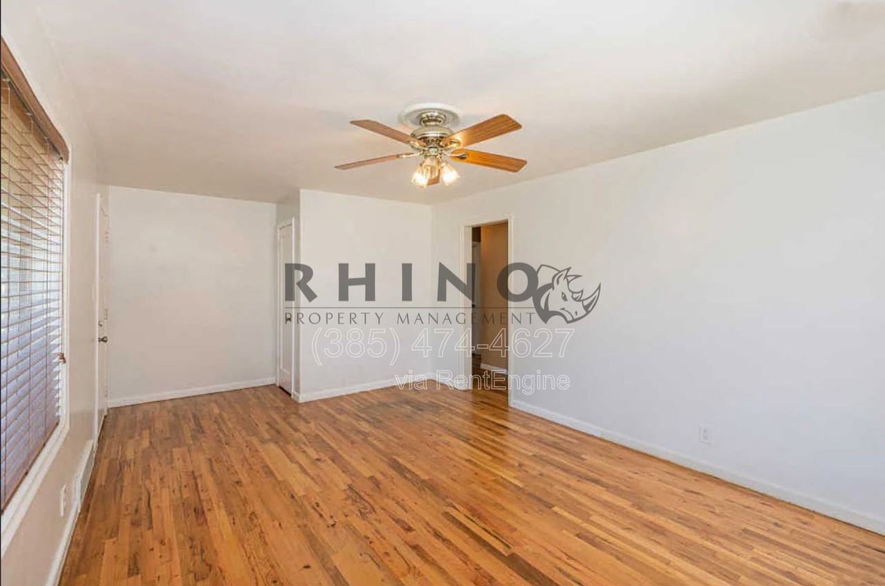 981 36th St - Photo 5 of 22