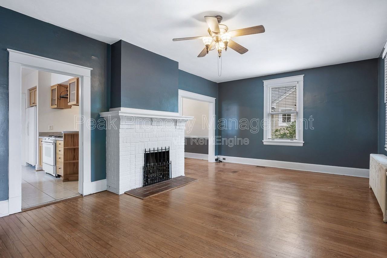 1310 Greycourt Ave - Photo 6 of 24