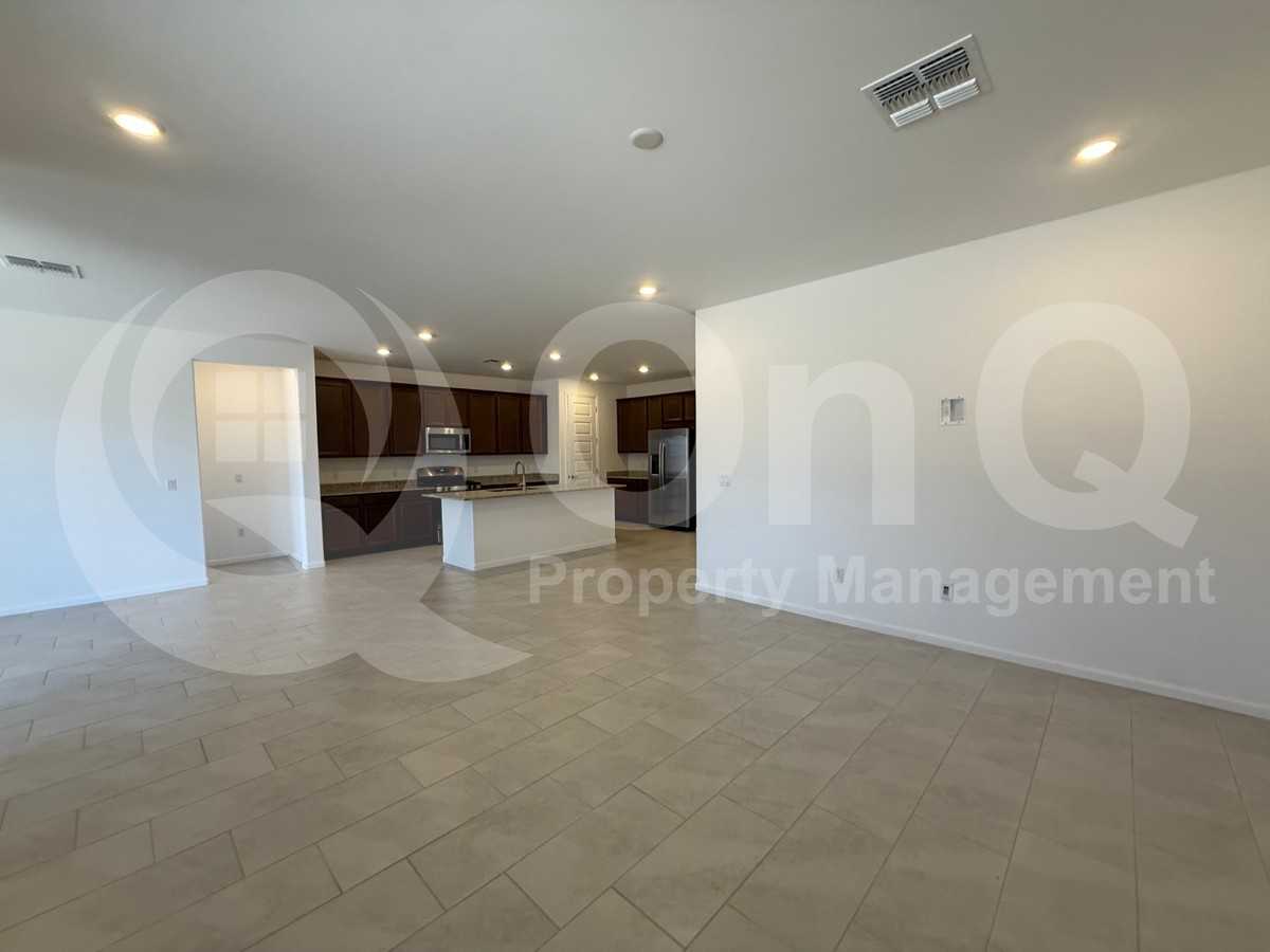 6704 Caminito La Piscina - Photo 4 of 33
