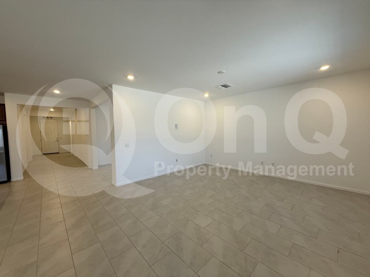 6704 Caminito La Piscina - Photo 6 of 33