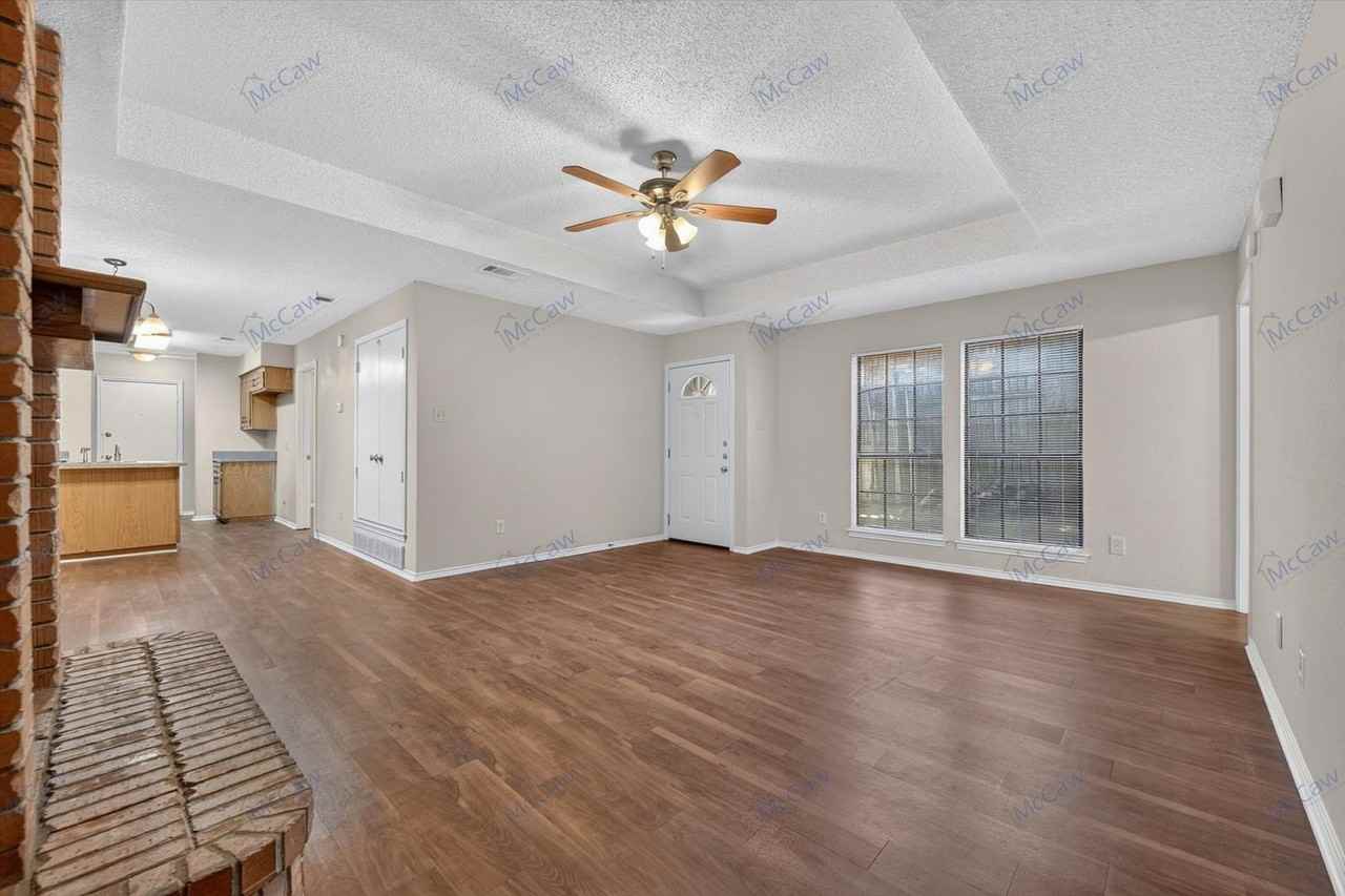 6310 Peggy Dr - Photo 3 of 21