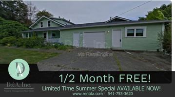 featured image of 236 Nw Walker Ln #B