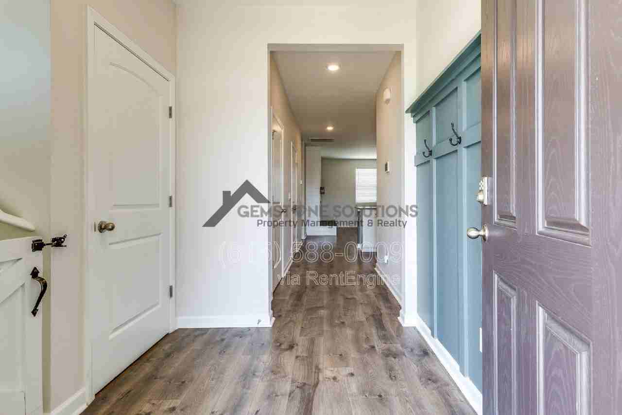 8054 Typhani Way - Photo 4 of 50