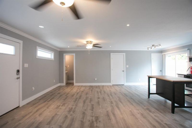 1103 Booker Ave #B - Photo 5 of 48