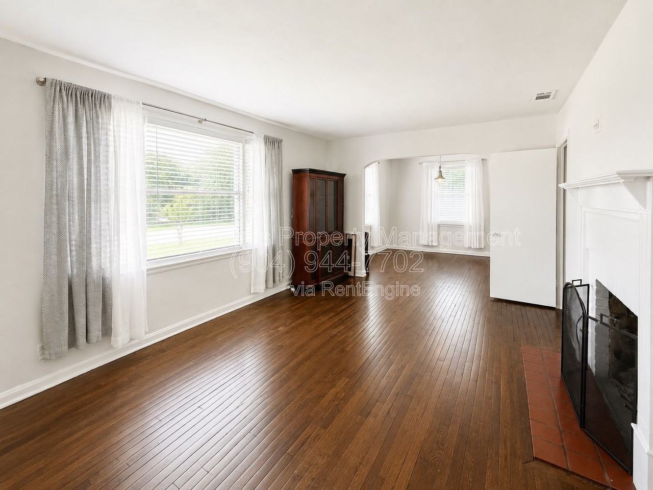 1230 Lechlade St - Photo 7 of 32