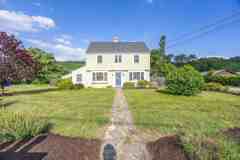 202 Main St #C - Photo 1 of 1