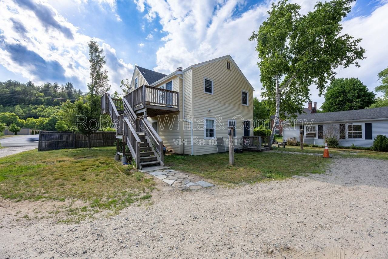 202 Main St #C - Photo 5 of 22