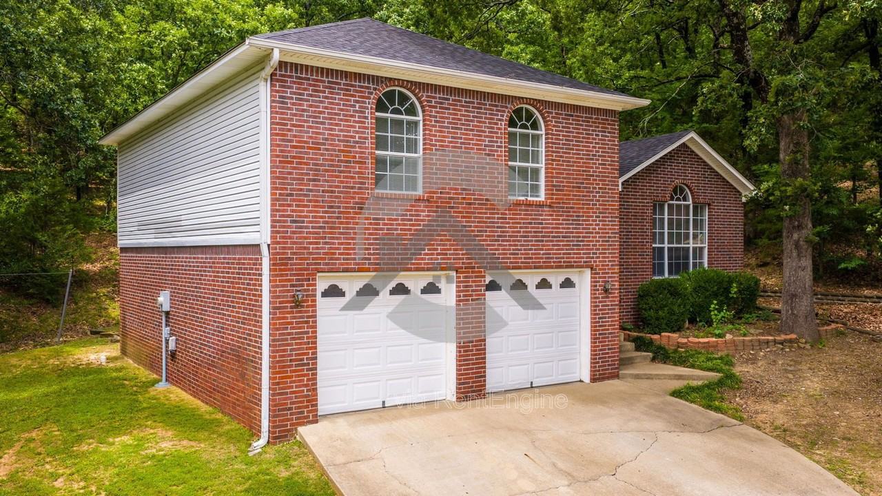 2595 Jayme Cir - Photo 2 of 18