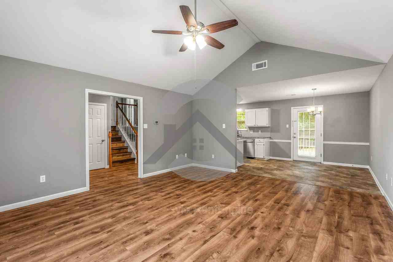 2595 Jayme Cir - Photo 5 of 18