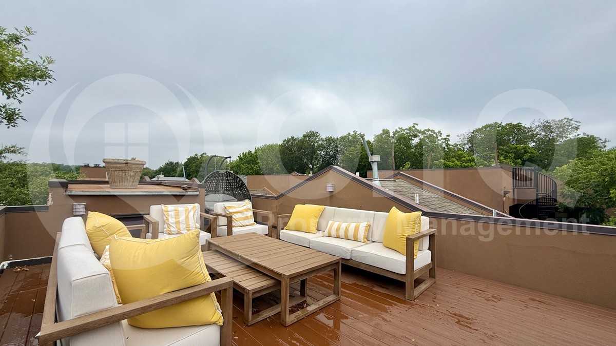 2502 Kinney Rd #A - Photo 4 of 31