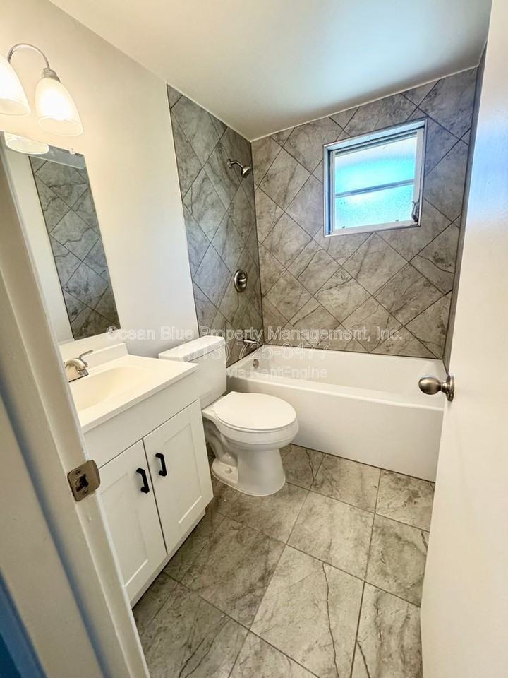 10135 106th Ave #2 - Photo 7 of 12