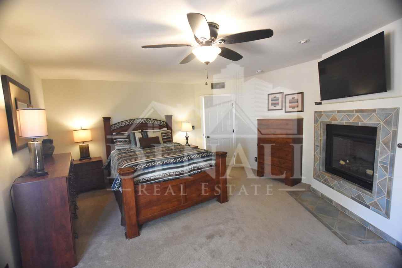 3040 S Donald Ave - Photo 6 of 13
