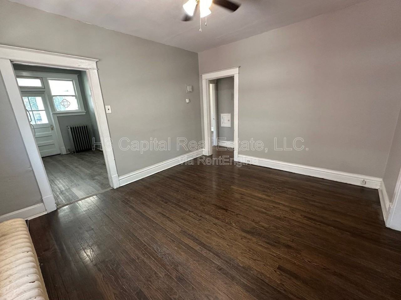 6715 Bartmer Ave #FL2 - Photo 5 of 9