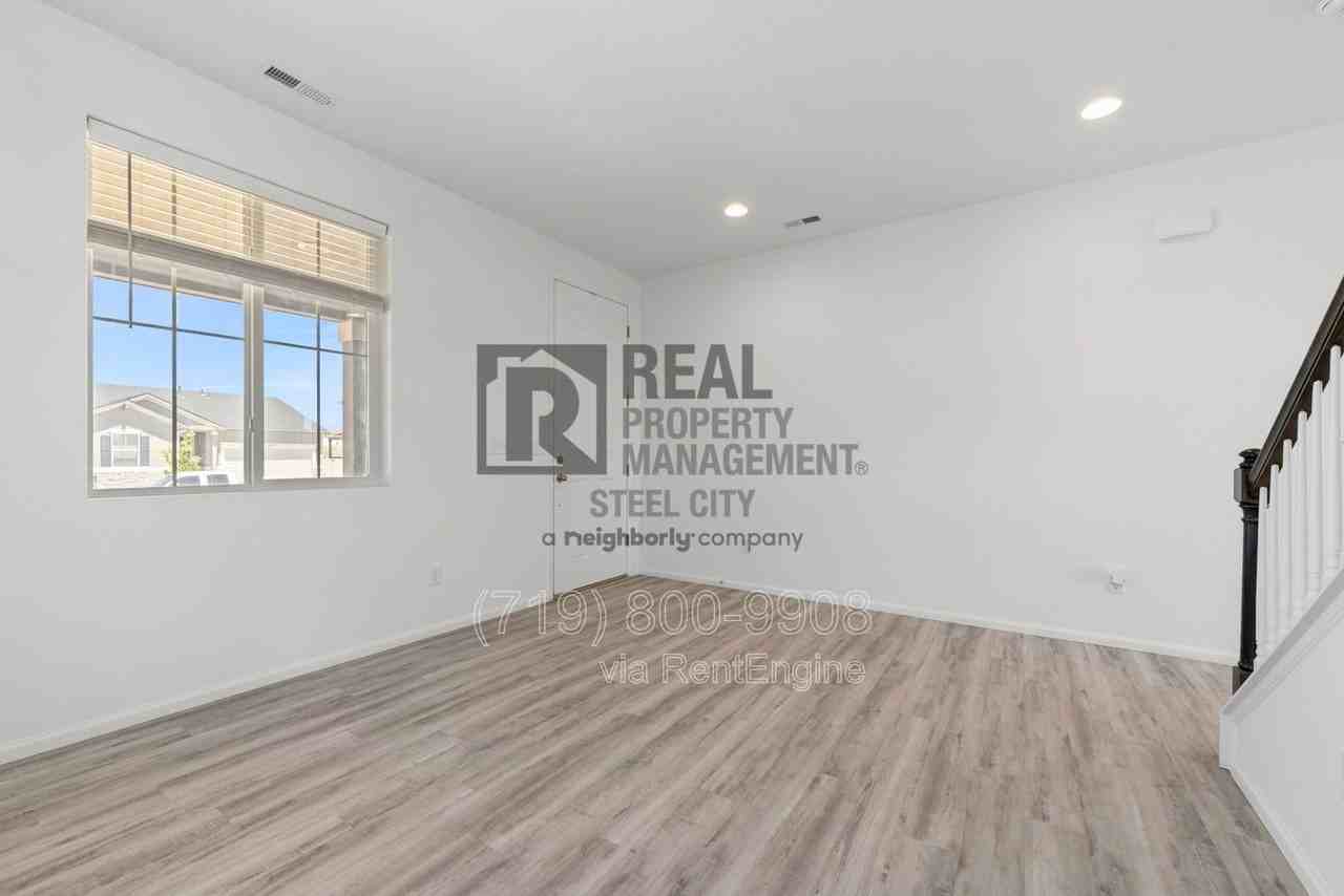 1824 Manassa St - Photo 6 of 33