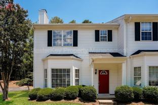 208 Pointe Crest Ct - Photo 1 of 1