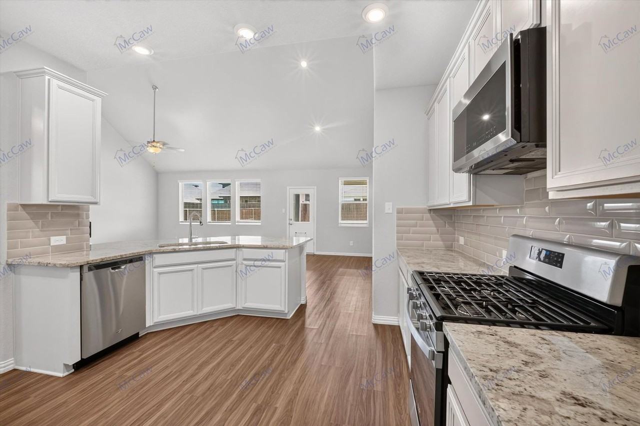 3009 Stallion Trail Way - Photo 6 of 22