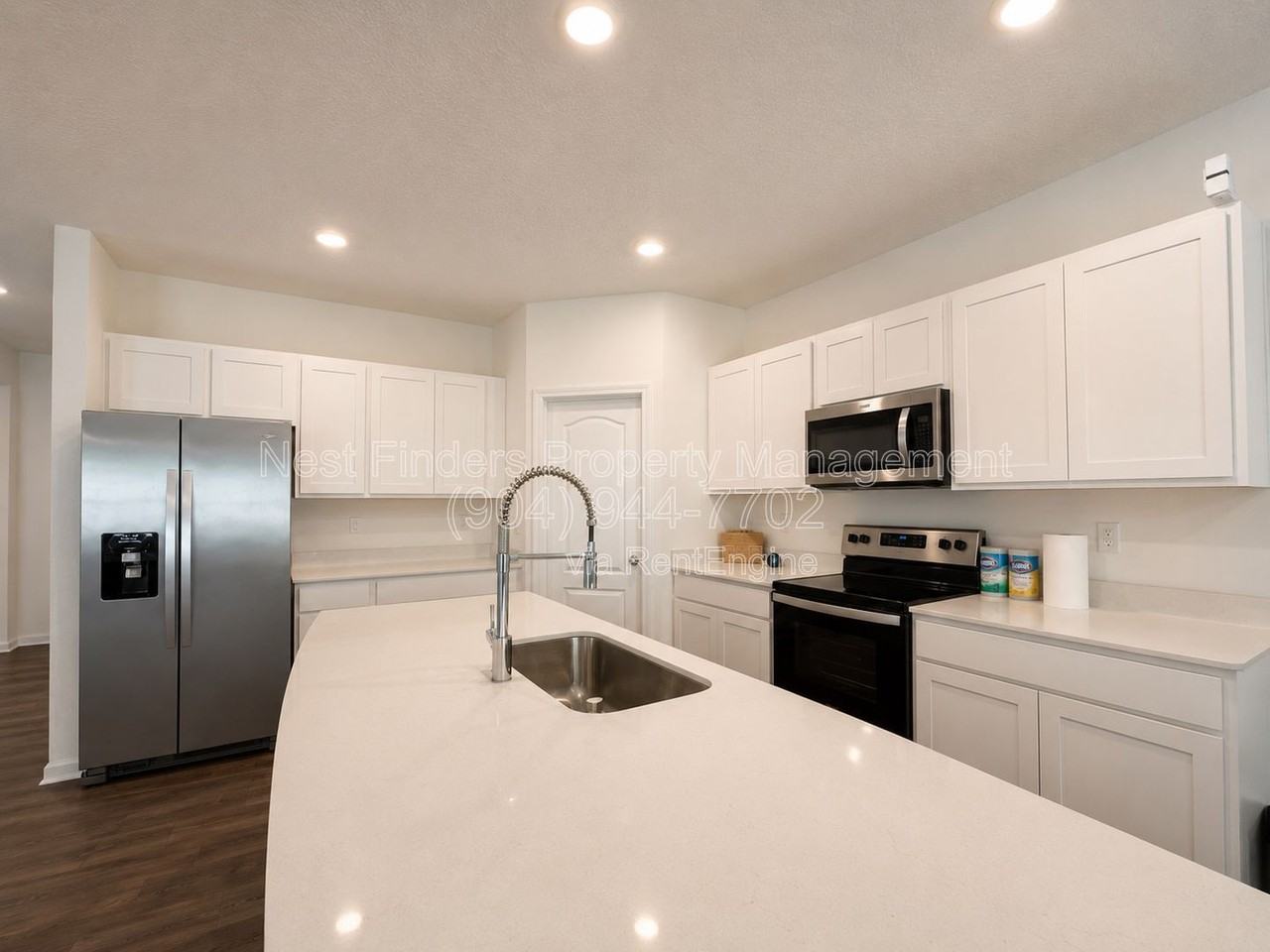 161 Chesterwood Rd - Photo 7 of 31