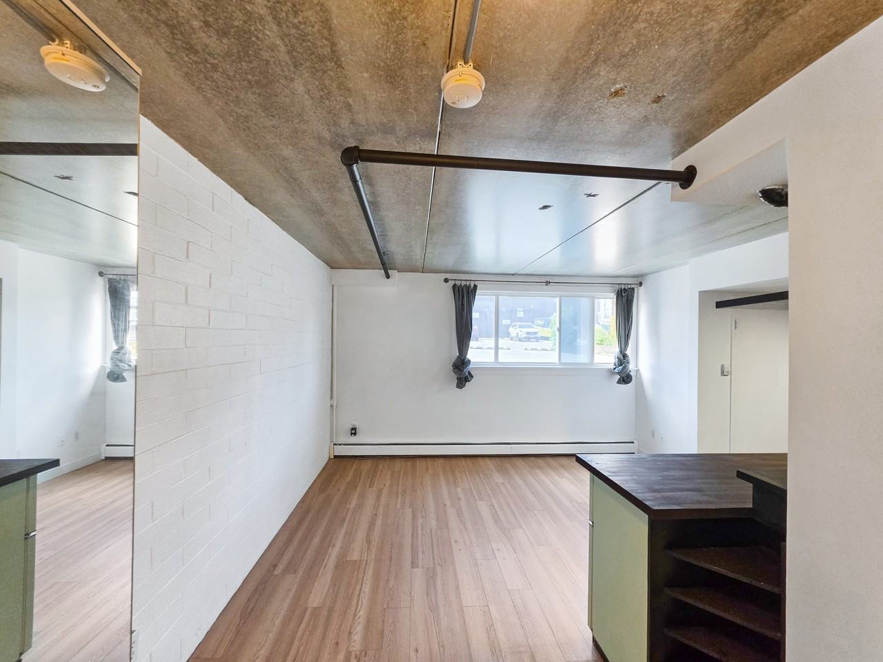 315 9A Street NW - Photo 4 of 18