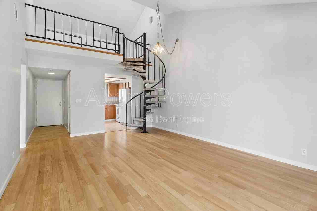 3180 Country Club Dr #3B - Photo 3 of 16