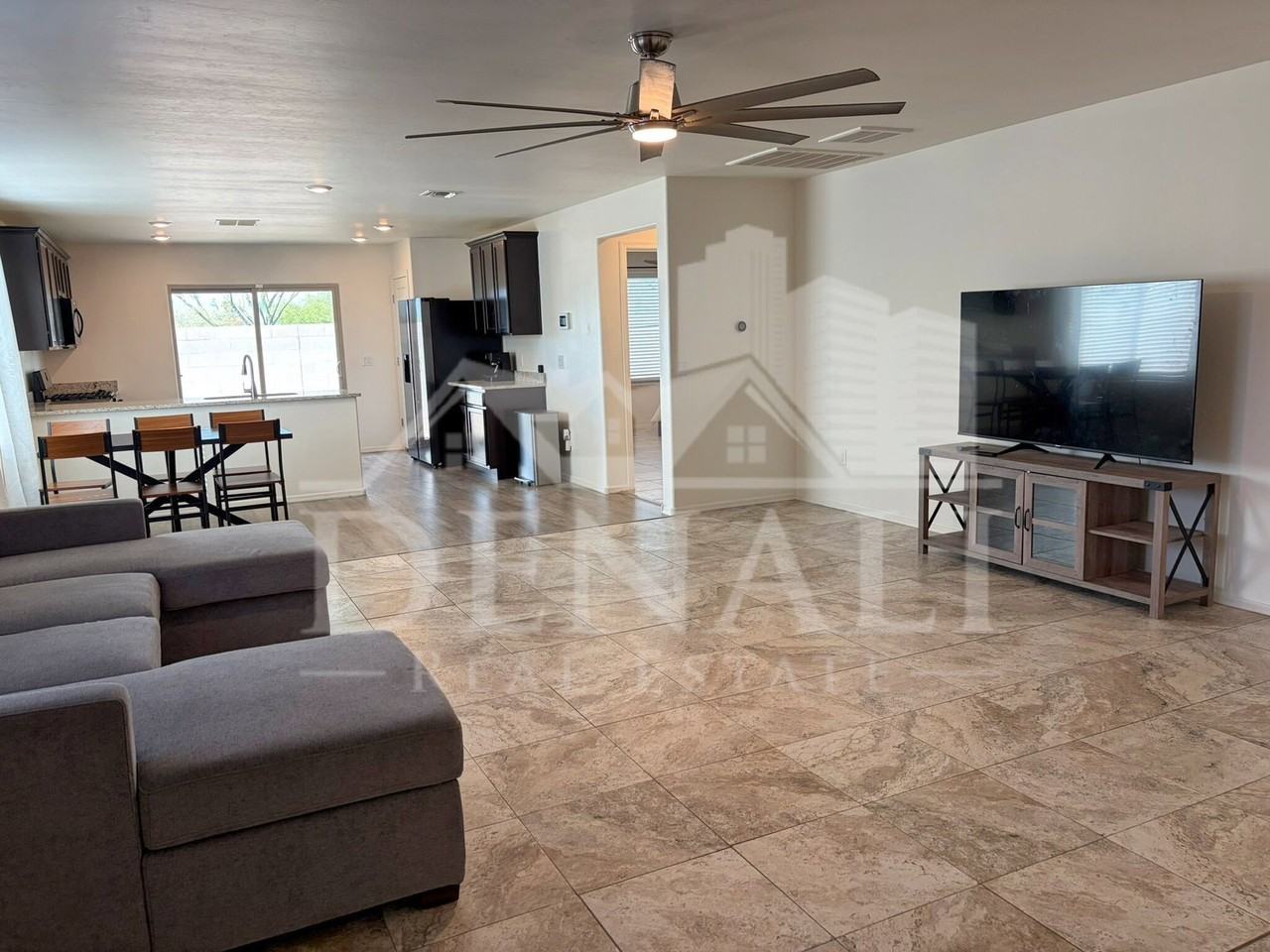 4101 E Braddock Dr - Photo 6 of 20