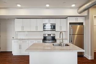 2001 Spring Garden St #305 - Photo 1 of 1