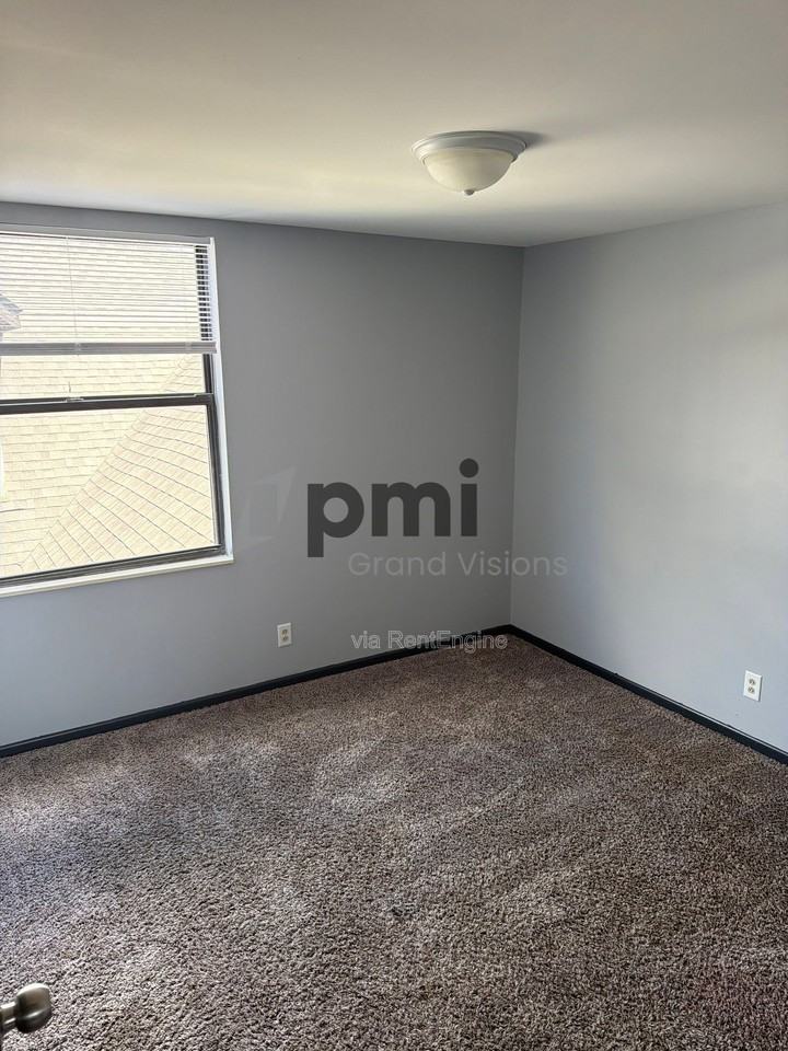 2008 Vawter St #309 - Photo 6 of 10