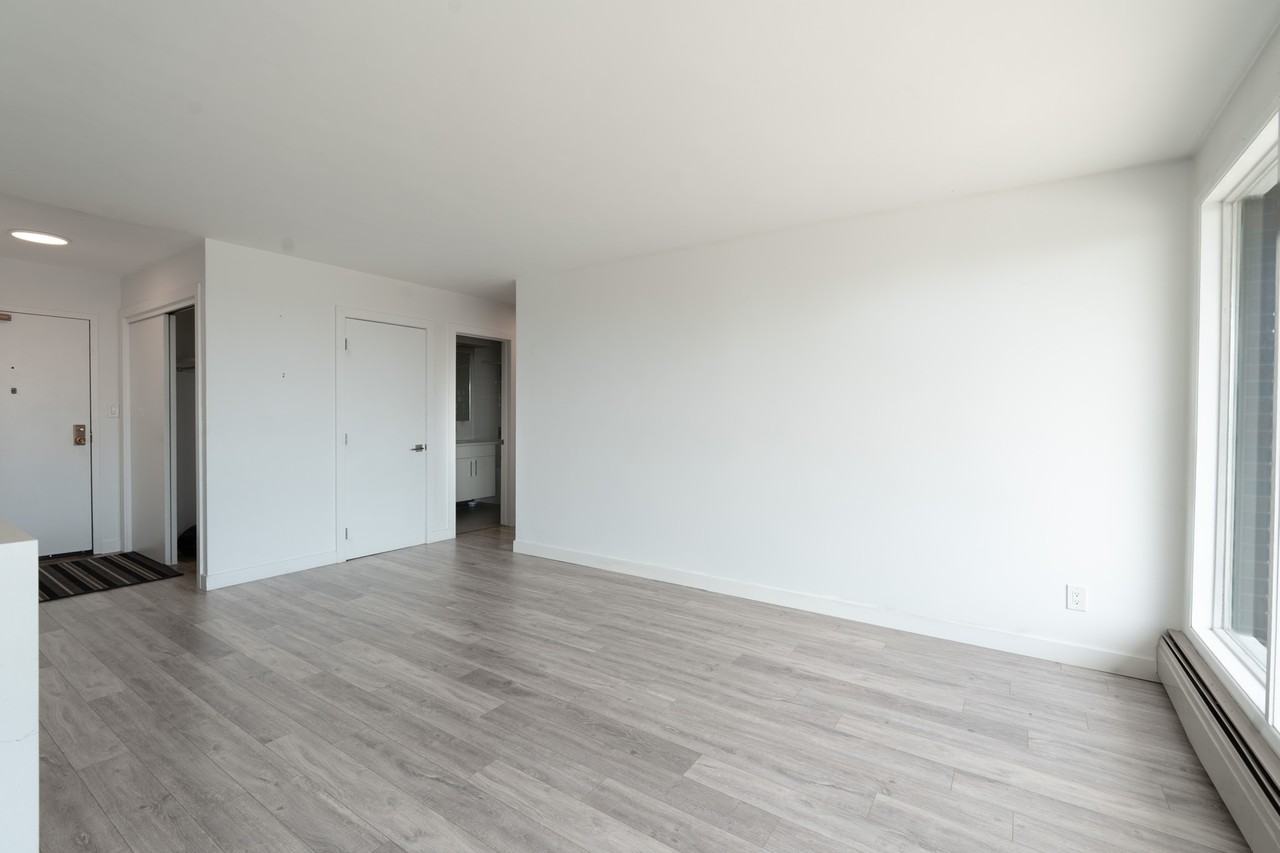 300 Meredith Rd Ne - Photo 6 of 16