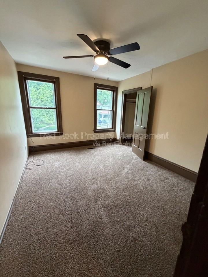 224 Madison St #2 - Photo 7 of 11