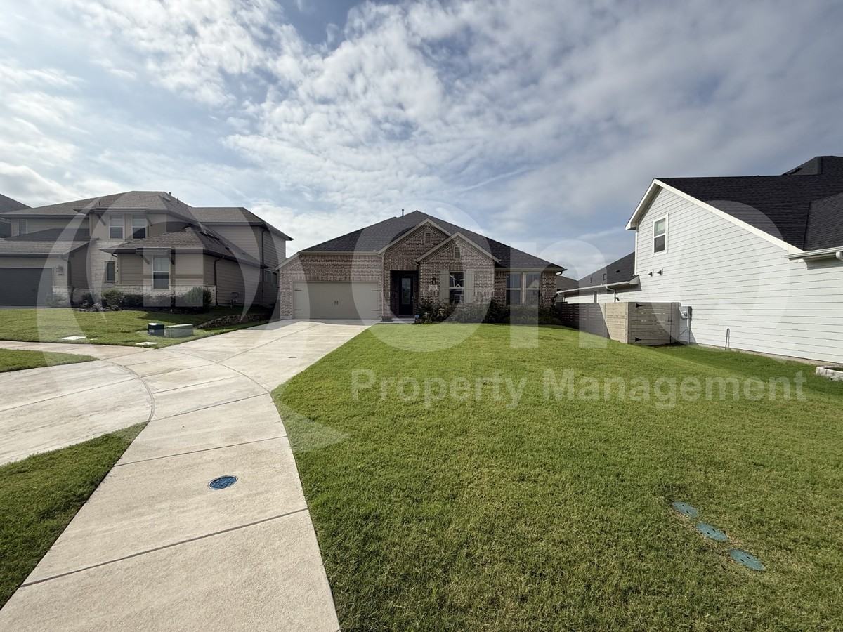 2950 Frederick Dr - Photo 5 of 7