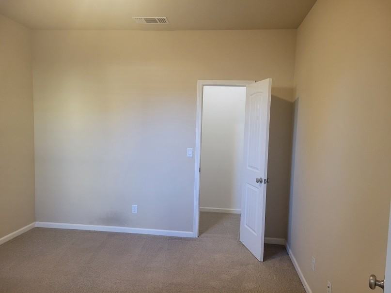 227 Gooselake Cir - Photo 2 of 41