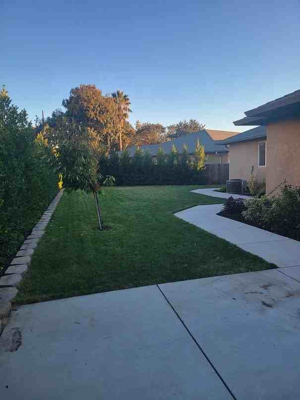 227 Gooselake Cir - Photo 2 of 41