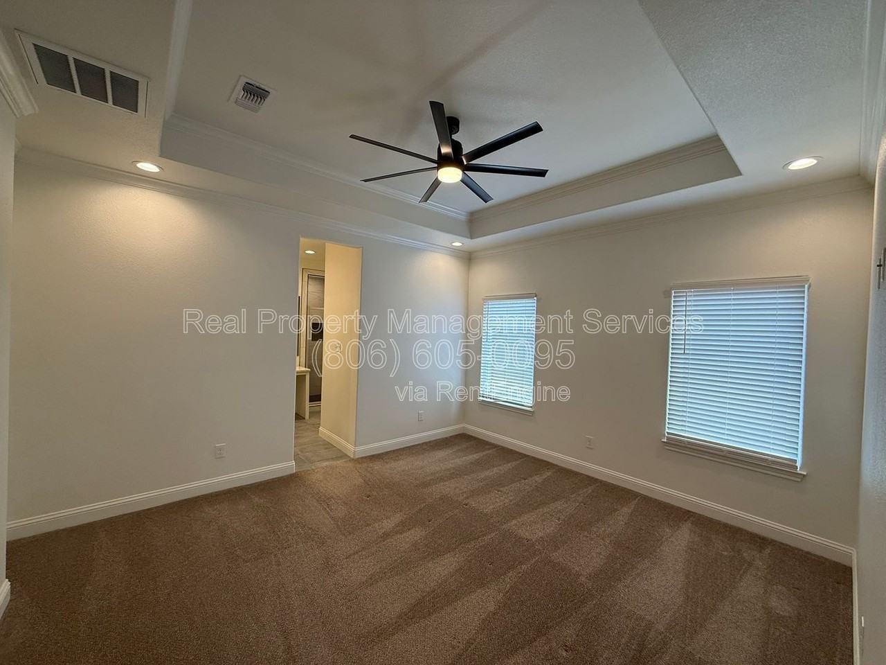 7621 54th St - Photo 6 of 19