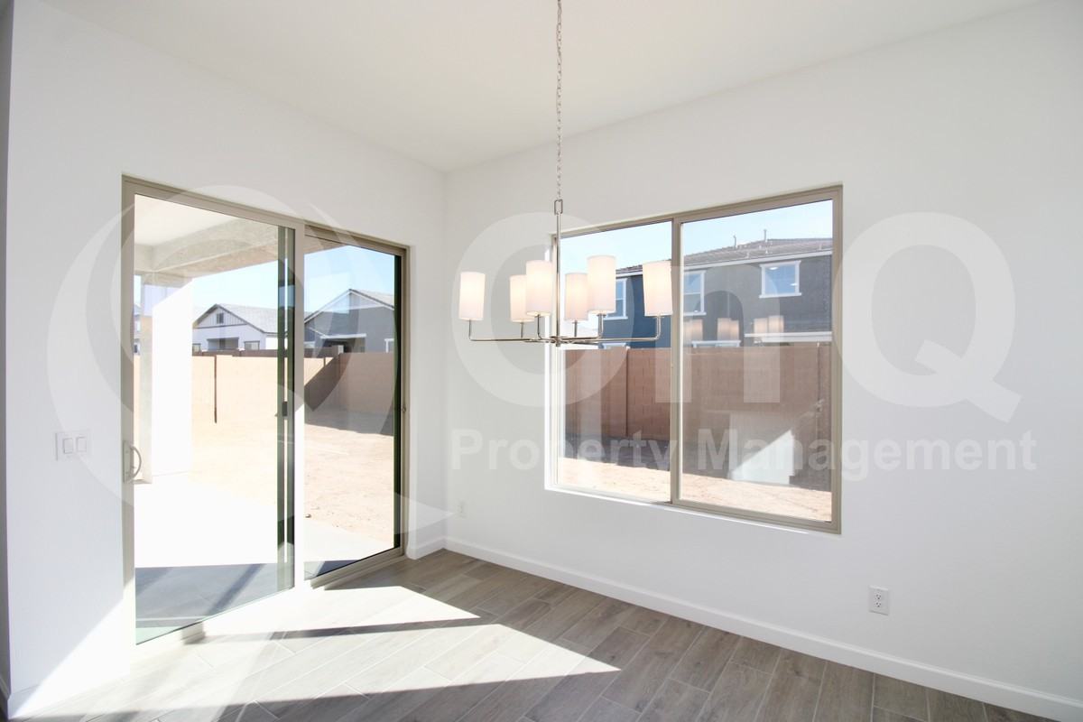 22677 E Lords Way - Photo 5 of 21