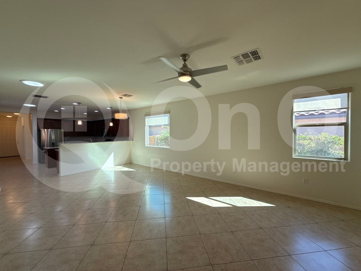 12075 N Golden Mirror Dr - Photo 6 of 34