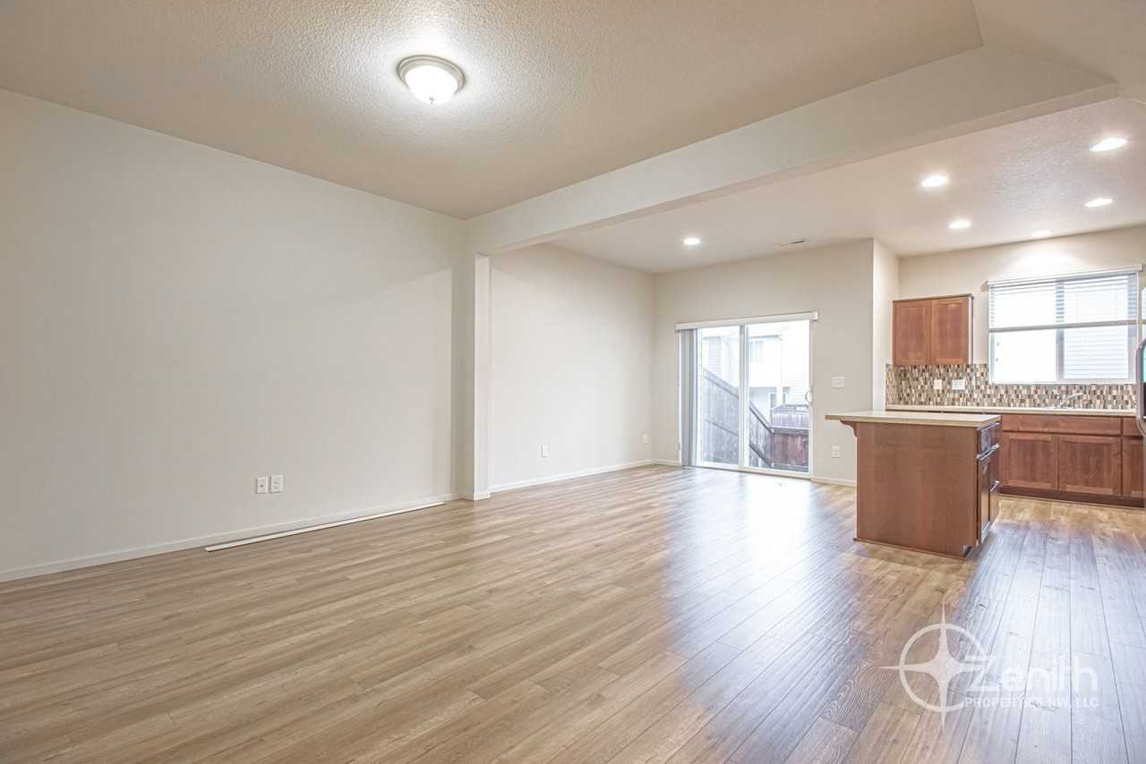8515 Ne 13th Pl - Photo 4 of 28