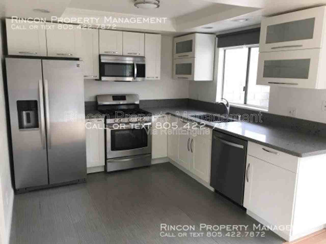 751 Warwick Ave - Photo 4 of 29